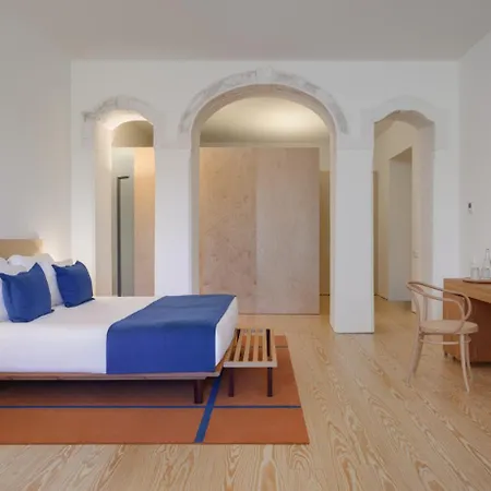 Montebelo Mosteiro De Historic אלקובאקה