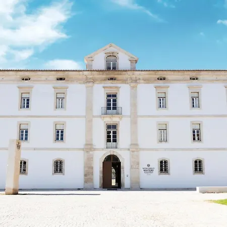 מלון Montebelo Mosteiro De Historic אלקובאקה