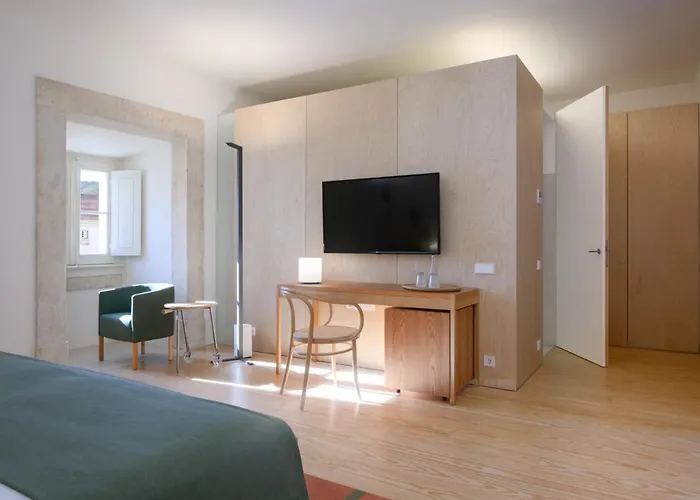 Montebelo Mosteiro De Historic Hotel 5*